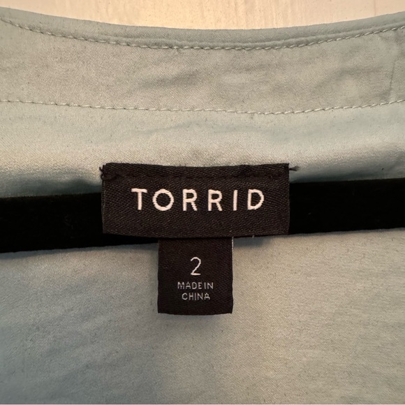 ✨torrid harbor gray charmeuse tank ✨ - Picture 5 of 7